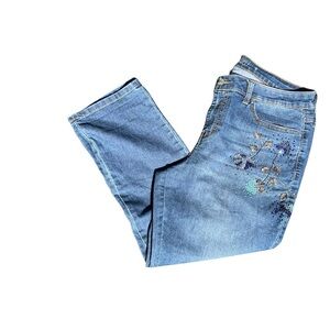 Women’s Embroidered Blue Jeans by Jennifer Lopez size 14